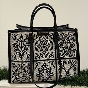 Italy black and beige tote